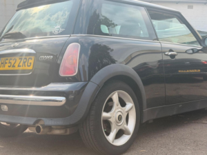 2002 MINI Hatch 1.6 Cooper Euro 3 3dr in Black — image 6