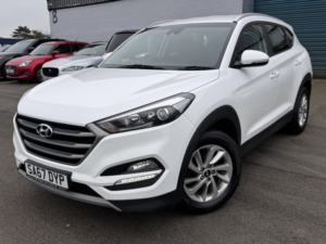 2017 Hyundai Tucson 1.7 Tucson Se Nav 1.7 D 116ps Bd +fss in White — image 3