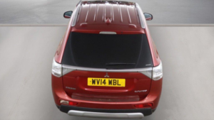 2014 Mitsubishi Outlander 2.2 Di-D Gx4 4WD Euro 5 (s/s) 5dr in Red — image 6