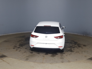 2017 SEAT Leon 1.6 Tdi Se Dynamic Technology in White — image 6