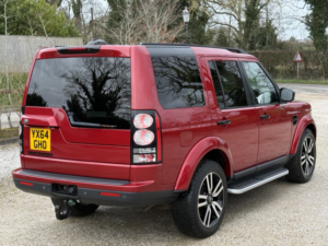 2014 Land Rover Discovery 4 3.0 Sd V6 Hse in Red — image 3