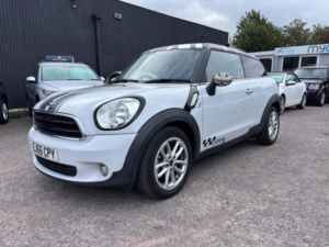 2016 MINI Paceman 1.6 Cooper Euro 5 (s/s) 3dr in White — image 4
