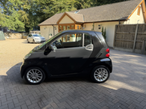 2011 Smart Fortwo 1.0 Mhd Passion in Black — image 4