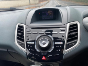 2011 Ford Fiesta 1.6 Tdci Dpf Titanium 5dr in Grey — image 4