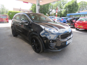 2017 Kia Sportage 1.7 Crdi 3 Euro 6 (s/s) 5dr in Black — image 3