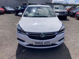 2016 Vauxhall Astra 1.4 I Turbo Sri Nav in White — image 2
