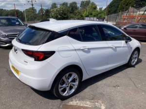 2016 Vauxhall Astra 1.4 I Turbo Sri Nav in White — image 4