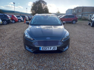 2017 Ford Focus 1.5 Tdci Titanium Euro 6 (s/s) 5dr in Grey — image 2