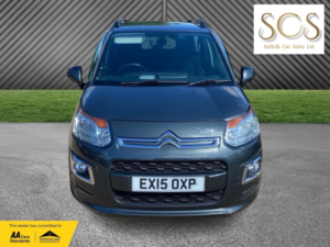 2015 Citroen C3 Picasso 1.6 Bluehdi Exclusive in Grey — image 2