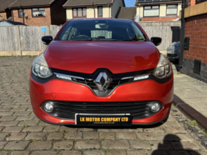 2015 Renault Clio 0.9 Dynamique S Medianav Tce 90 Stop & Start in Red — image 5