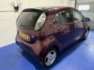 2012 Mitsubishi I-Miev Keiko in Red — image 5