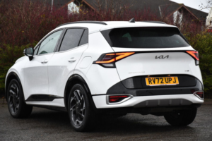 2022 Kia Sportage 1.6 Crdi Gt-Line SUV 5dr Diesel Manual Euro 6 (s/s) (113 Bhp) in White — image 4