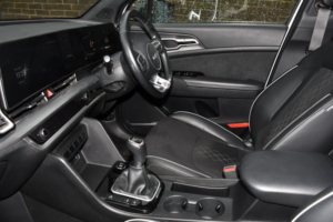 2022 Kia Sportage 1.6 Crdi Gt-Line SUV 5dr Diesel Manual Euro 6 (s/s) (113 Bhp) in White — image 5