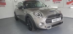 2019 MINI Hatch