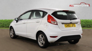 2013 Ford Fiesta 1.25 Zetec Euro 5 5dr in White — image 5