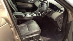 2022 Land Rover Range Rover Velar 2.0 D200 Mhev R-Dynamic Se Auto 4WD Euro 6 (s/s) 5dr in Bronze — image 2