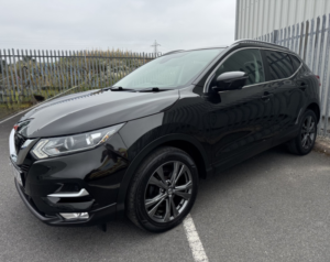 2017 Nissan Qashqai 1.5 Dci N-Connecta in Black — image 2