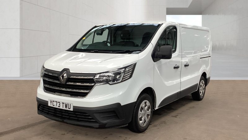 2023 Renault Trafic 2.0 Dci Blue Sl28 Business+ Panel Van 5dr Diesel Manual L1 H1 Euro 6 130 Ps in White — image 1