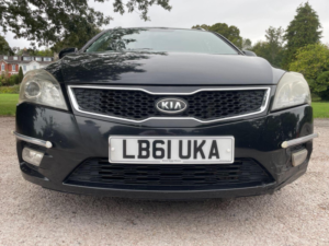 2012 Kia Ceed 1.6 Crdi 3 Sports Wagon Euro 5 5dr in Black — image 5