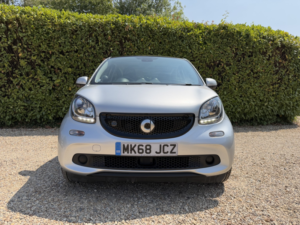 2018 Smart Forfour Eq 17.6kwh Prime in Silver — image 2
