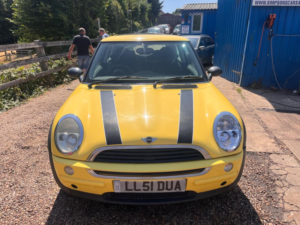 2001 MINI Hatch 1.6 One Euro 3 3dr in Yellow — image 3