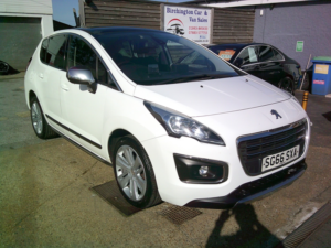 2016 Peugeot 3008 1.6 Bluehdi Allure in White — image 4
