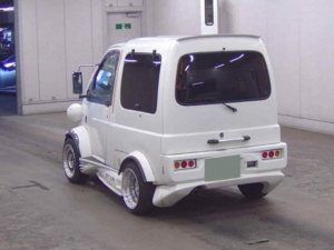 1998 Daihatsu Midget Midget 2 Cargo Heavily Customised in White — image 2