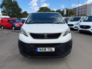 2018 Peugeot Expert Bluehdi 1000 S — image 2