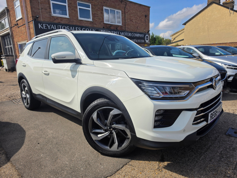 2019 Ssangyong Korando 1.6d Ultimate SUV 5dr Diesel Auto 4WD Euro 6 (136 Ps) in White — image 1