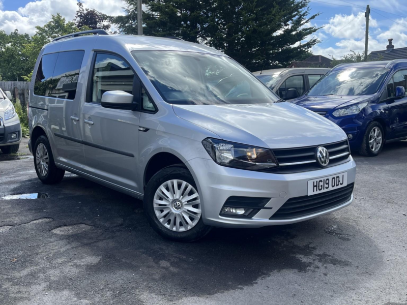 2019 Volkswagen Caddy Life 2.0 Tdi in Silver — image 1