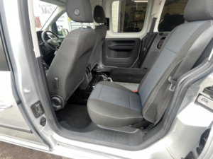 2019 Volkswagen Caddy Life 2.0 Tdi in Silver — image 5