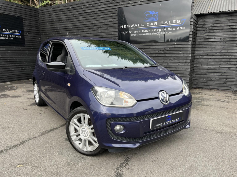 2015 Volkswagen Up! 1.0 Club Up! in Blue — image 1