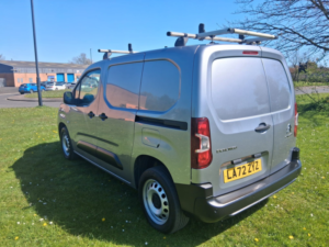 2023 Citroen Berlingo 1.5 Bluehdi 1000 Enterprise Edition M Panel Van 5dr Diesel Manual Swb Euro 6 (s/s) (100 Ps) in Grey — image 3