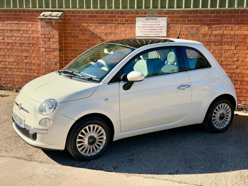 2012 Fiat 500 1.2 Lounge Euro 4 3dr in White — image 1