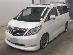 2010 Toyota Alphard 240x 8 Seats in White — image 2