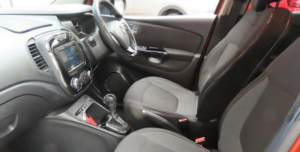 2014 Renault Captur 1.5 Dci Dynamique S Medianav Edc Euro 5 5dr in Orange — image 2