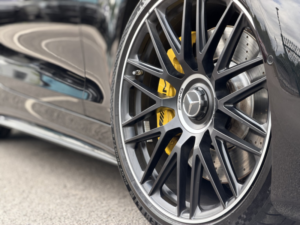 2024 Mercedes-Benz Sl 4.0 Sl63 V8 Biturbo Amg in Black — image 4