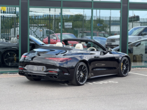2024 Mercedes-Benz Sl 4.0 Sl63 V8 Biturbo Amg in Black — image 6