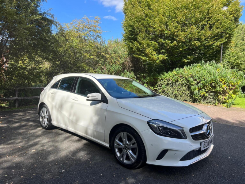2018 Mercedes-Benz A Class 1.6 A180 Sport (premium) 7g-Dct Euro 6 (s/s) 5dr in White — image 1