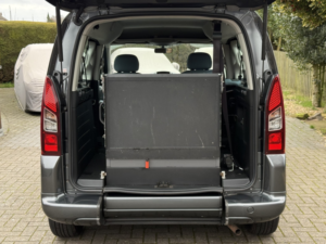 2015 Citroen Berlingo 1.6 Hdi Vtr Wheelchair Accessible in Grey — image 3