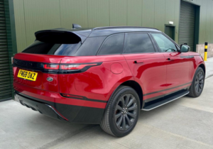 2018 Land Rover Range Rover Velar 2.0 D240 R-Dynamic S Auto 4WD Euro 6 (s/s) 5dr in Red — image 2