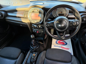 2018 MINI Hatch 2.0 Cooper S Euro 6 (s/s) 3dr in Black — image 6