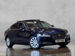 2017 Jaguar Xf 2.0d Portfolio Auto Euro 6 (s/s) 4dr in Blue — image 5