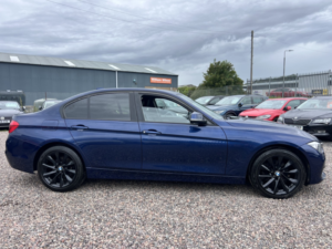 2017 BMW 3 Series 2.0 320d Se Saloon in Blue — image 5