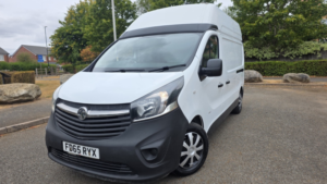 2016 Vauxhall Vivaro 1.6 Cdti 2900 Biturbo Ecoflex in White — image 3