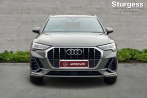2022 Audi Q3 1.5 Tfsi Cod 35 S Line Euro 6 (s/s) 5dr in Grey — image 2