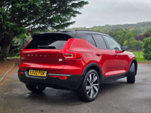 2022 Volvo Xc40 1.5h T5 Twin Engine Recharge 10.7kwh R-Design Pro SUV 5dr Petrol Plug-In Hybrid Auto Euro 6 (s/s) (262 Ps) in Red — image 4