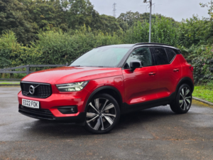 2022 Volvo Xc40 1.5h T5 Twin Engine Recharge 10.7kwh R-Design Pro SUV 5dr Petrol Plug-In Hybrid Auto Euro 6 (s/s) (262 Ps) in Red — image 5
