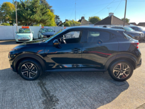 2024 Nissan Juke 1.6 N-Connecta SUV 5dr Petrol Hybrid Auto Euro 6 (143 Ps) in Black — image 4