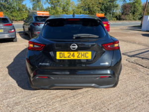 2024 Nissan Juke 1.6 N-Connecta SUV 5dr Petrol Hybrid Auto Euro 6 (143 Ps) in Black — image 6